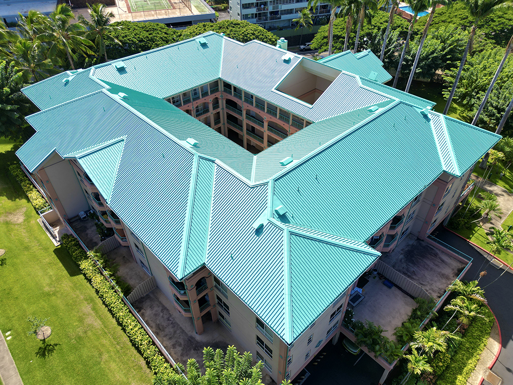 AOAO Country Club Village in the Salt Lake area of Honolulu is one of Kapili Roofing’s recent residential projects.


PHOTOS COURTESY KAPILI SOLAR ROOFING & PAINTING