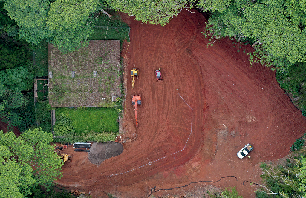 Hawaiian Dredging is working with the Kaua‘i Department of Water to install additional storage tanks in Kalaheo. 



PHOTO COURTESY HAWAIIAN DREDGING CONSTRUCTION COMPANY INC.