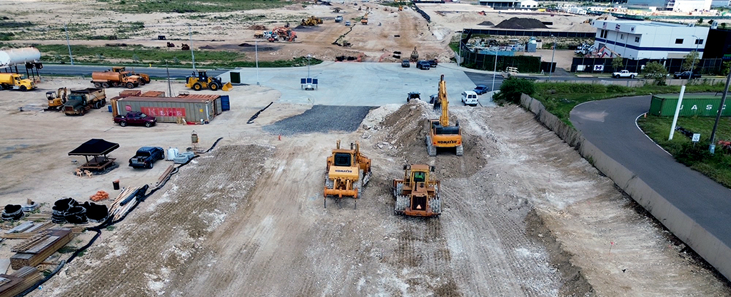 Work is underway by Paradigm Construction on Kalaeloa Barbers Point Harbor Access Road, which will link the Kalaeloa Barbers Point Harbor with the H-1 Freeway when completed.PHOTO COURTESY HONOLULU BUILDERS