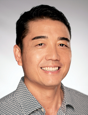 Descriptive alt text